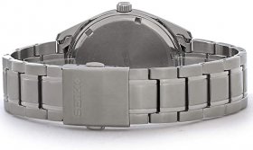 Seiko Men's Essentials Japanese Quartz With Stainless Steel Strap, Silver (Model: SUR309)