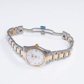 Longines Conquest Classic Mother of Pearl Diamond Ladies Watch L2.385.5.87.7